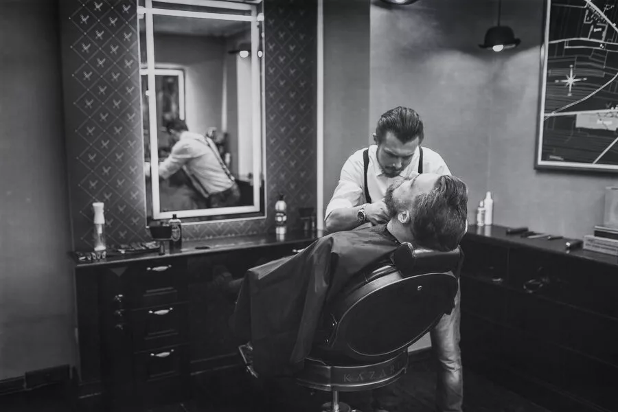 La grande histoire du rasage et des barbiers en France